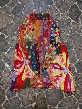 SANU Lightweight 100 % wool open front vest colorful flowers size XL
